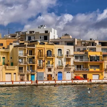 Peaceful Seafront 3br With Balcony By 360 Estates Apartment
