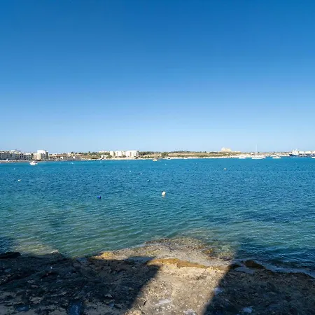 Peaceful Seafront 3br With Balcony By 360 Estates Birżebbuġa